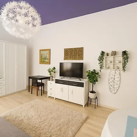 Just Steps From Wenceslas Square! Daire *